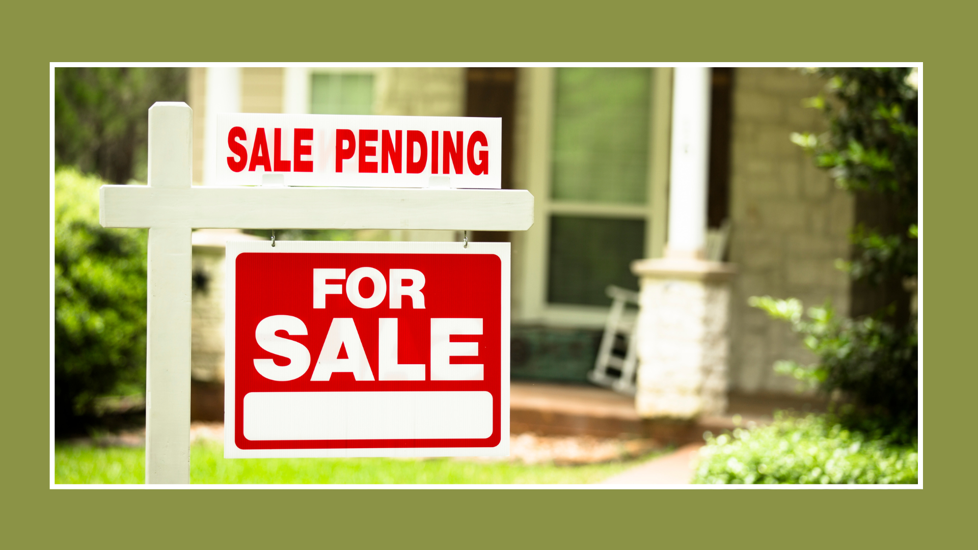 A “For Sale” sign with a “Sale Pending” rider in front of a home, illustrating how listings may still accept backup offers even after an offer is accepted.