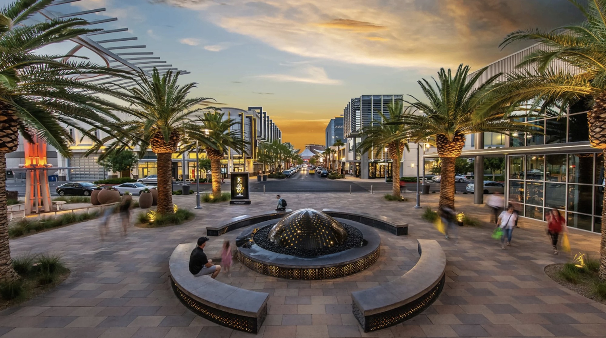 Shopping & Entertainment Hub: Downtown Summerlin