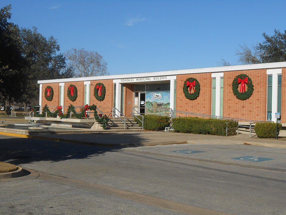 Gonzales, TX