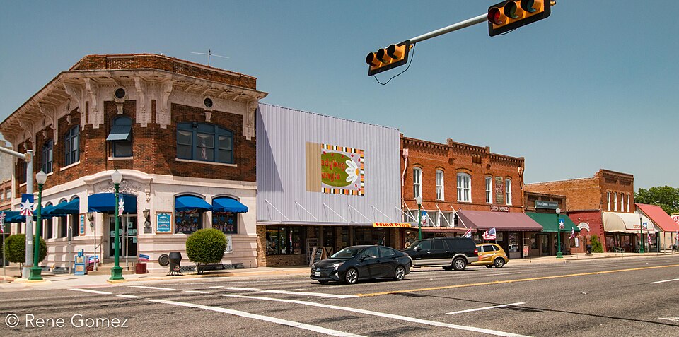 Mineola, TX