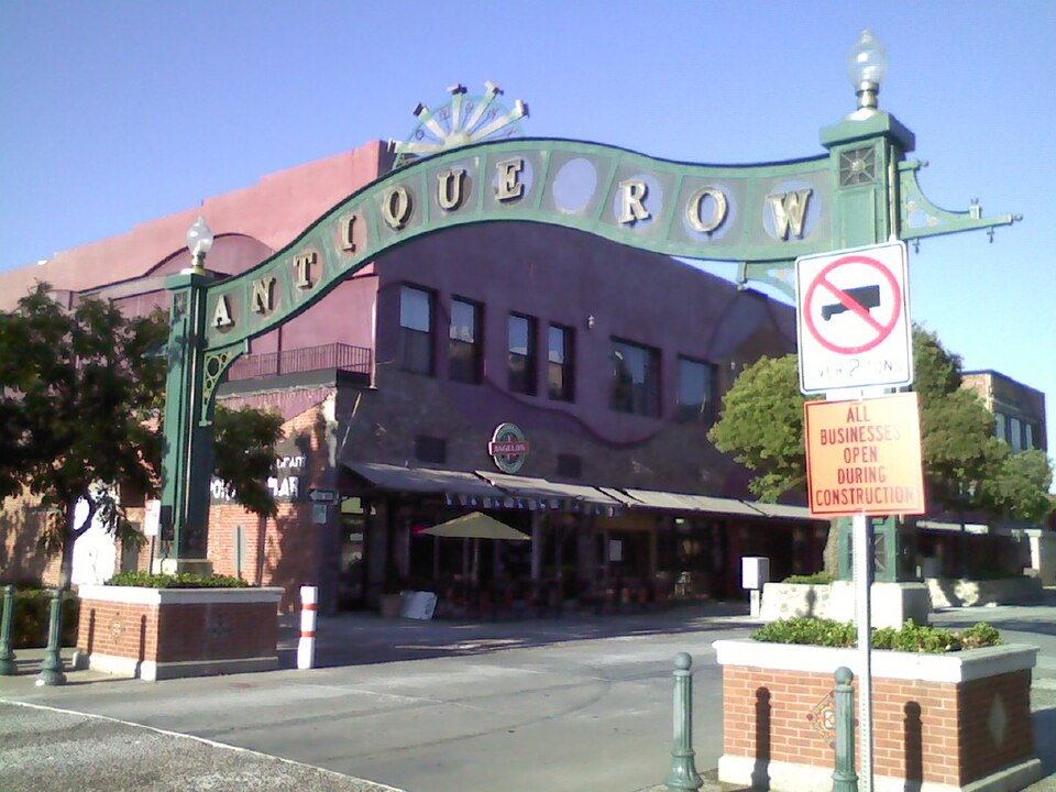Pomona, CA