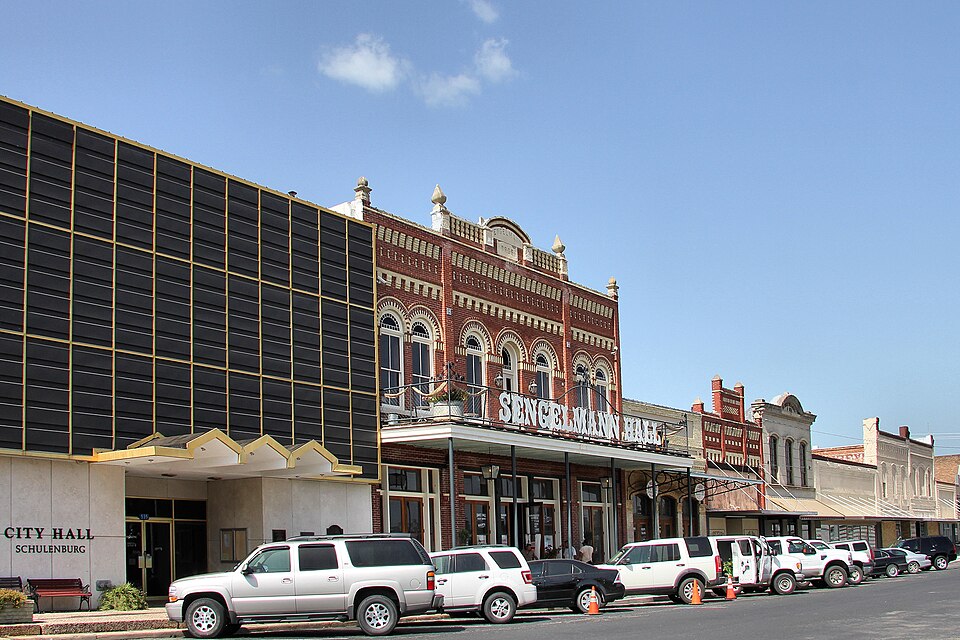 Schulenburg, TX