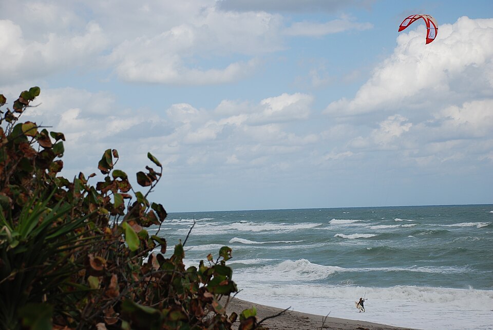 Tequesta, FL