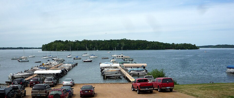 Waconia, MN