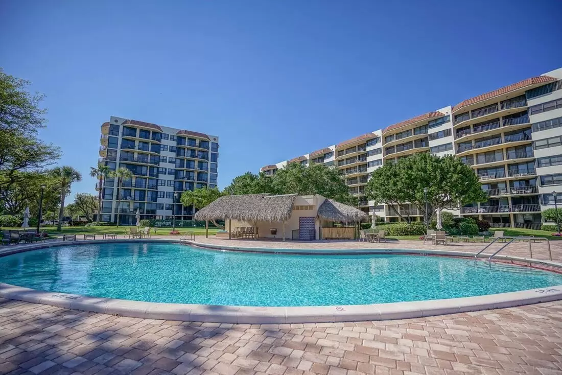 Peter J Pellegrini | Pickle Ball Real Estate Photo
