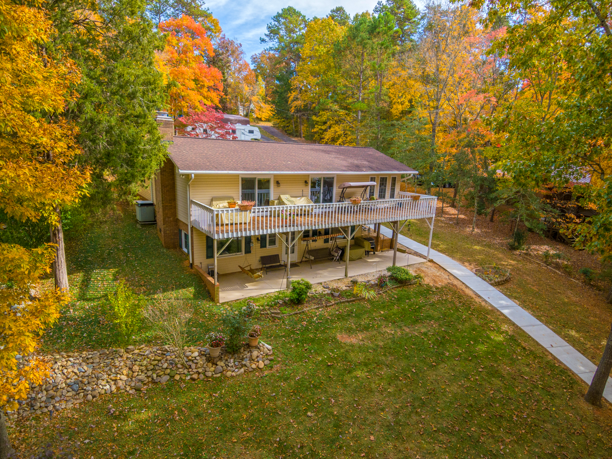 Leigh Chase | BelleRose Estate Photo